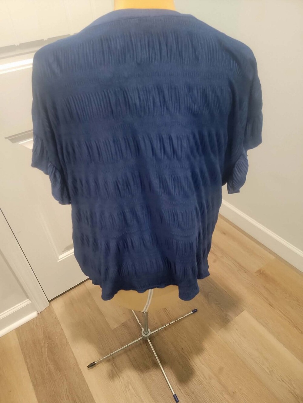 Plus Size Rio & Rian Size 2X NWT Blue Button Down Short Ruffle Sleeve Top - Picture 4 of 8